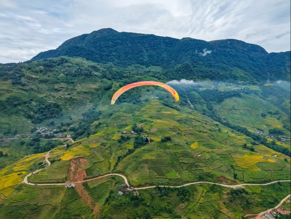 Dù lượn Sapa: Sản phẩm du lịch trọng điểm thu hút du khách